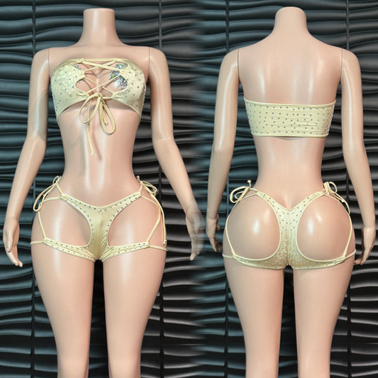Cutout booty shorts set